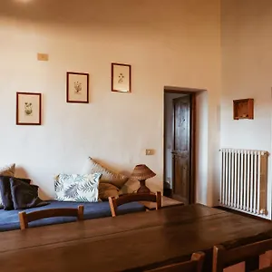 Bio-agriturismo La Ginestra Bauernhof